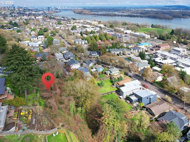 0 S Virginia Pl, Portland, OR 97219