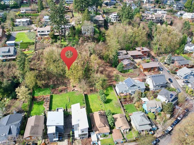 0 S Virginia Pl, Portland, OR 97219