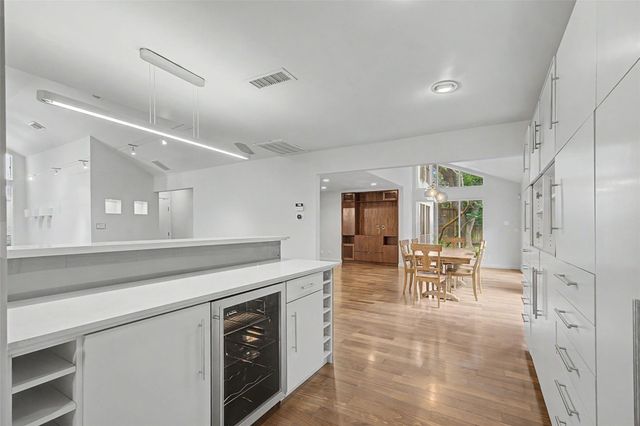 2723 Nottingham Street, Houston, TX 77005