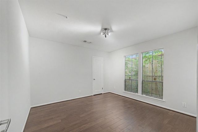 2723 Nottingham Street, Houston, TX 77005