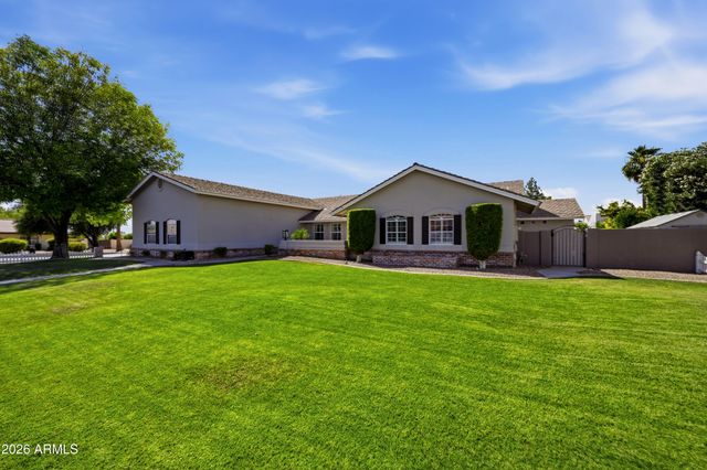 3132 E FAIRFIELD Street, Mesa, AZ 85213