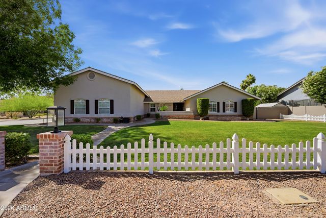 3132 E FAIRFIELD Street, Mesa, AZ 85213