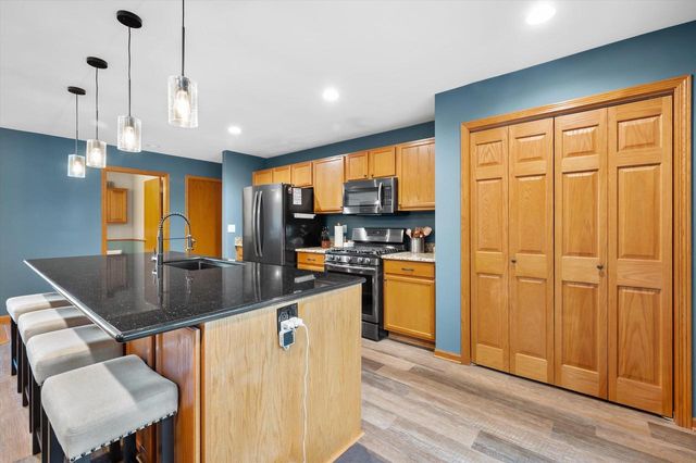 2607 5 Mile ROAD, Racine, WI 53402