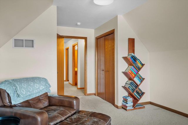 2607 5 Mile ROAD, Racine, WI 53402