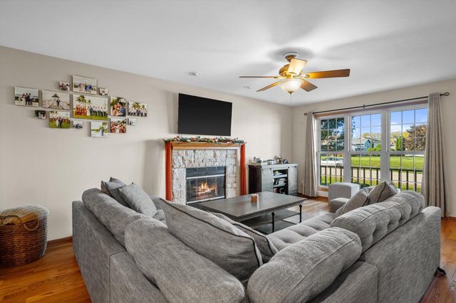2607 5 Mile ROAD, Racine, WI 53402