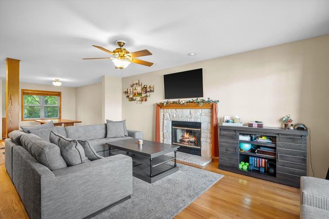 2607 5 Mile ROAD, Racine, WI 53402