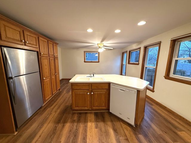 1130 W 25TH Street, Erie, PA 16502