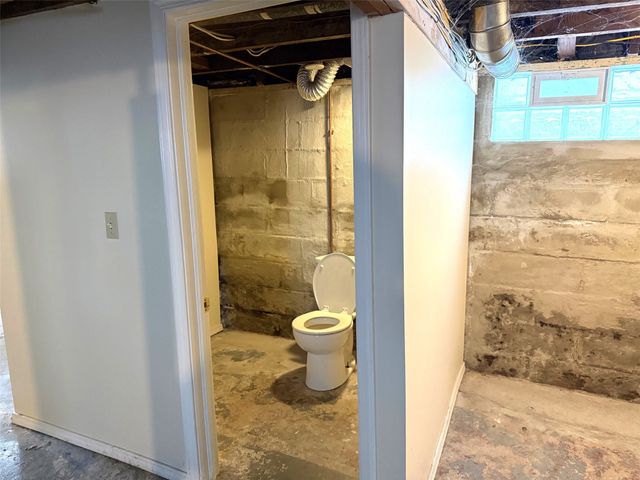 1130 W 25TH Street, Erie, PA 16502