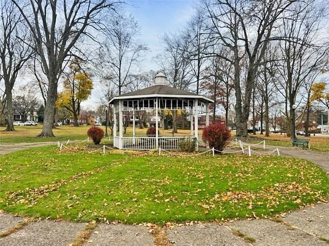 1130 W 25TH Street, Erie, PA 16502