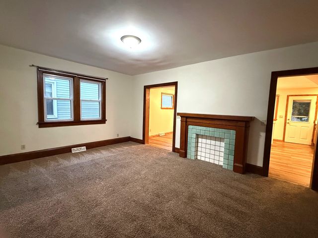 1130 W 25TH Street, Erie, PA 16502