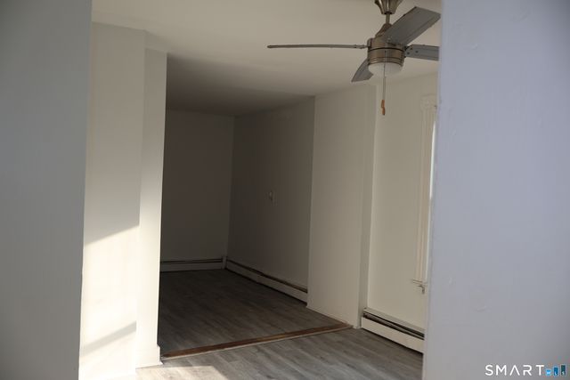 37-39 Elliott Street 2R, Hartford, CT 06114