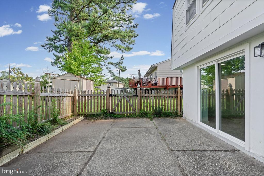 Image 30 of property listing at 4005 AMY LN, Randallstown, MD 21133