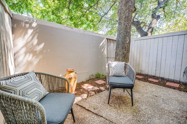 3500 Enfield RD D, Austin, TX 78703