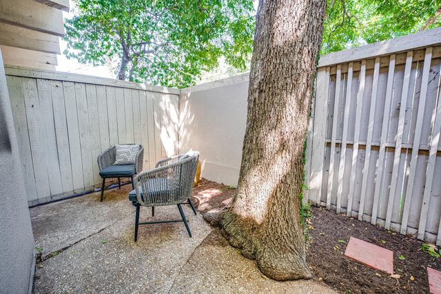 3500 Enfield RD D, Austin, TX 78703