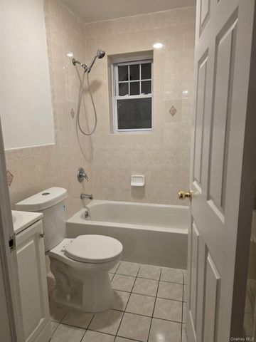 400 Crescent Street 1 1 2 3, Brooklyn, NY 11208