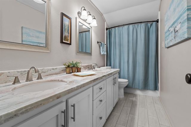 246 Watchhill Road, Brookeland, TX 75931