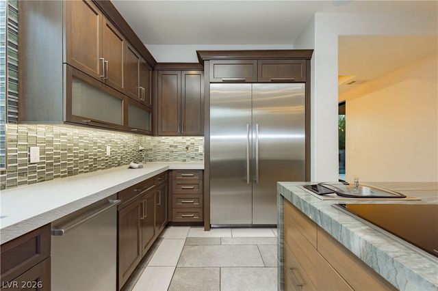 94 Glade Hollow Drive, Las Vegas, NV 89135