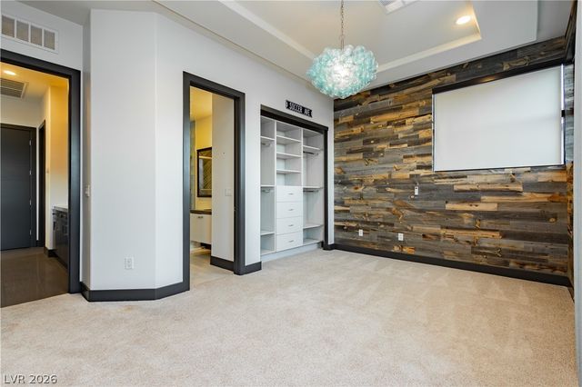 94 Glade Hollow Drive, Las Vegas, NV 89135