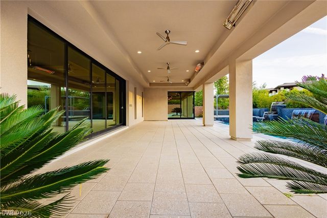 94 Glade Hollow Drive, Las Vegas, NV 89135