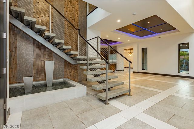 94 Glade Hollow Drive, Las Vegas, NV 89135