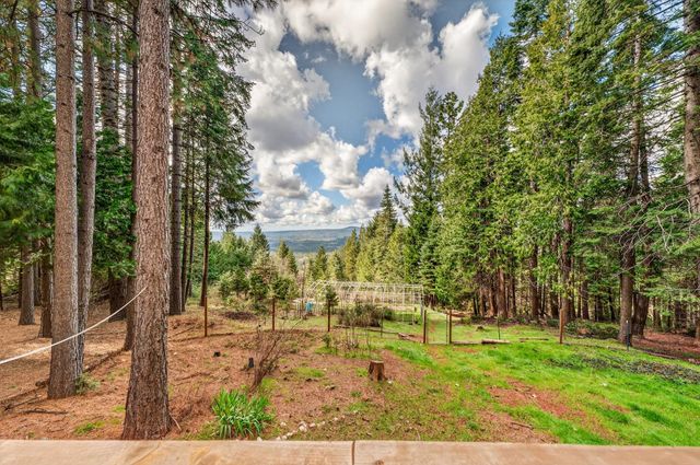 1212 Moody Ridge Rd, Alta, CA 95701