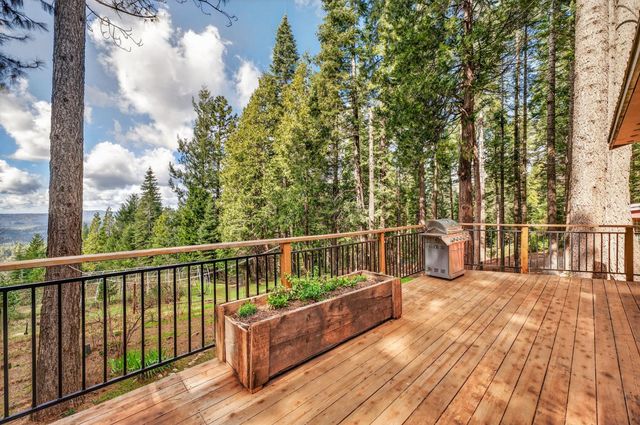 1212 Moody Ridge Rd, Alta, CA 95701