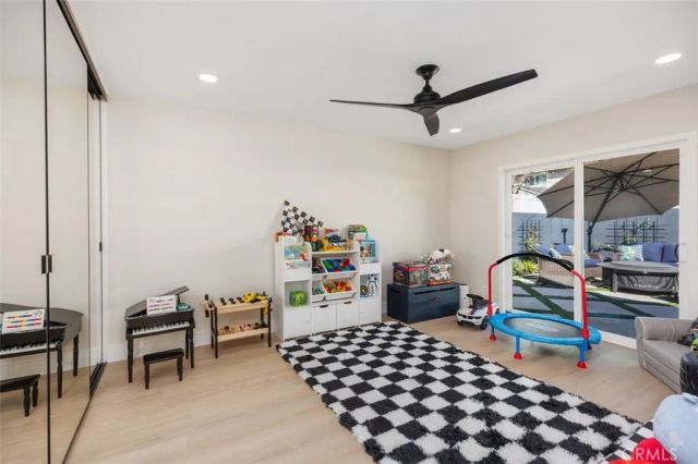 16342 Gentry, Huntington Beach, CA 92647