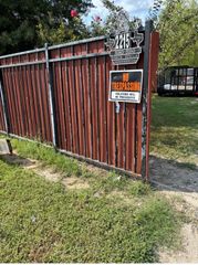 1982 County Road 5100, Cleveland, TX 77327