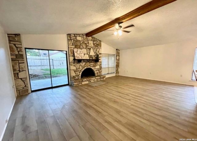6414 NATHAN HALE ST, San Antonio, TX 78247