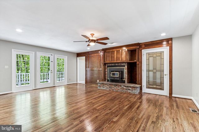 12203 ASHLEY CT, Manassas, VA 20112