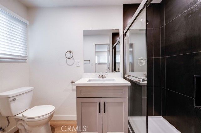 206 Chicago Avenue D, Huntington Beach, CA 92648