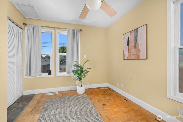 820 N Fife Street, Tacoma, WA 98406