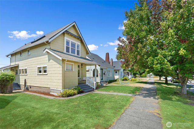 820 N Fife Street, Tacoma, WA 98406