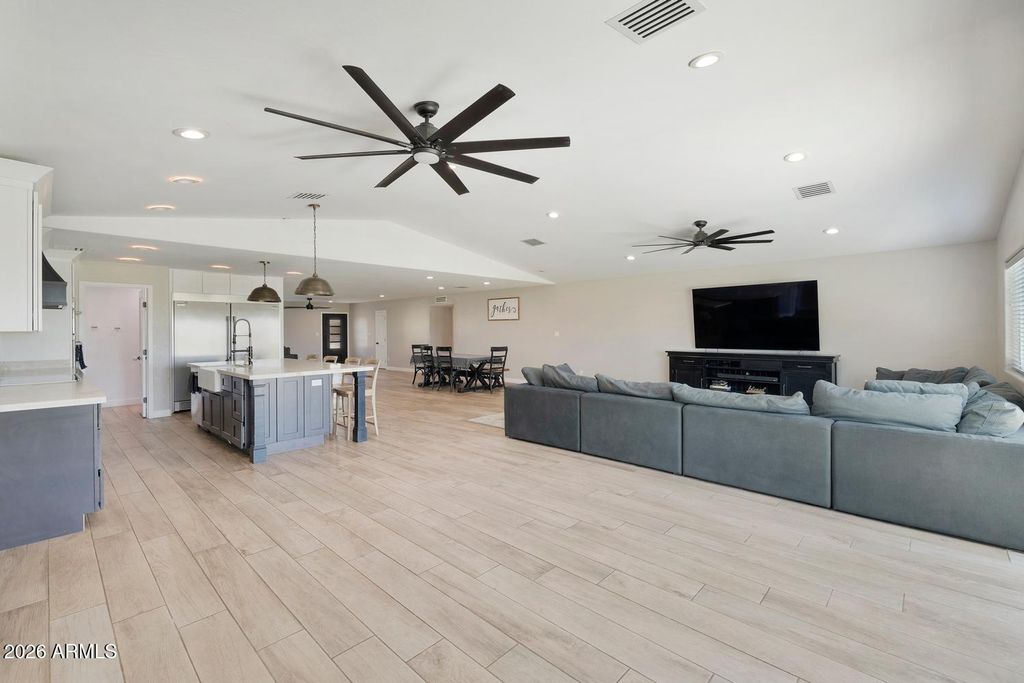 12816 E VIA DE PALMAS --, Chandler, AZ 85249 — photo 5