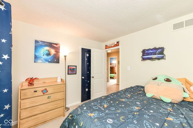 7783 Carly Place, Fishers, IN 46038