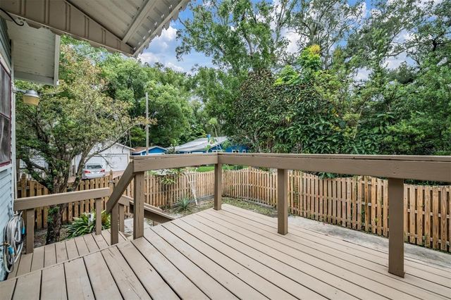 1000 E CRENSHAW STREET, Tampa, FL 33604