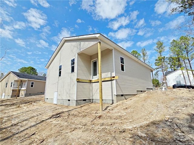 309 Appaloosa Drive, Spring Lake, NC 28390