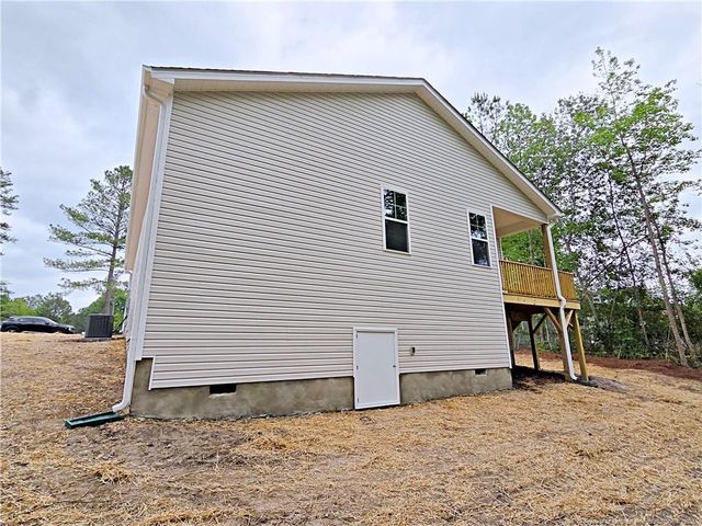 309 Appaloosa Drive, Spring Lake, NC 28390