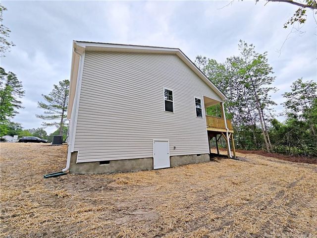 309 Appaloosa Drive, Spring Lake, NC 28390
