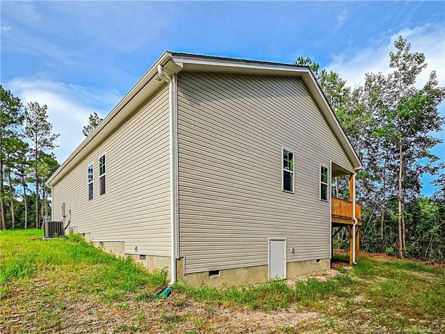 309 Appaloosa Drive, Spring Lake, NC 28390