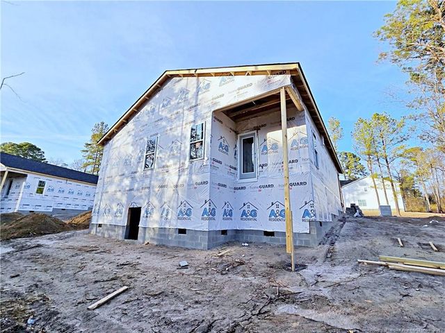 309 Appaloosa Drive, Spring Lake, NC 28390