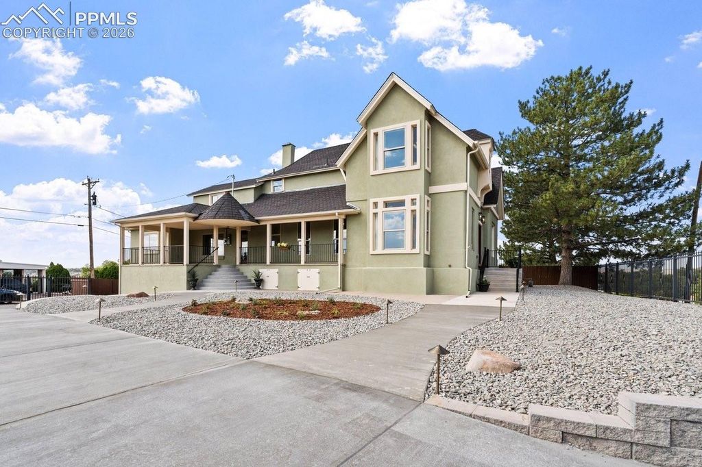 708 W 18th Street, Pueblo, CO 81003 — photo 2