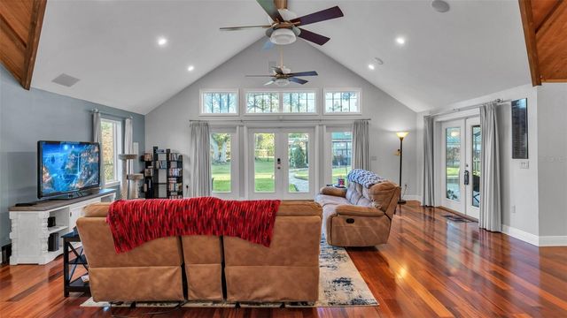 1804 MICHELLE LANE, Lakeland, FL 33813