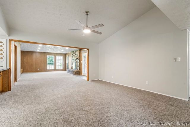738 Winter Lane, Claremore, OK 74017
