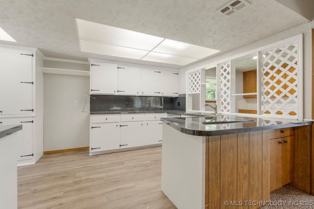 738 Winter Lane, Claremore, OK 74017