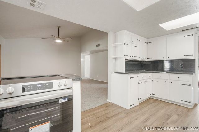 738 Winter Lane, Claremore, OK 74017