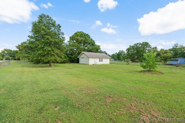 738 Winter Lane, Claremore, OK 74017