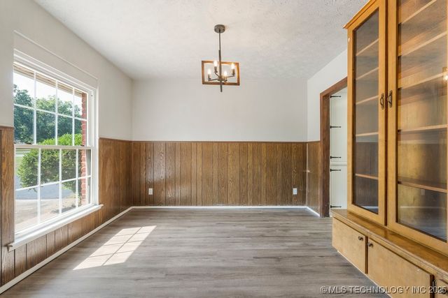 738 Winter Lane, Claremore, OK 74017
