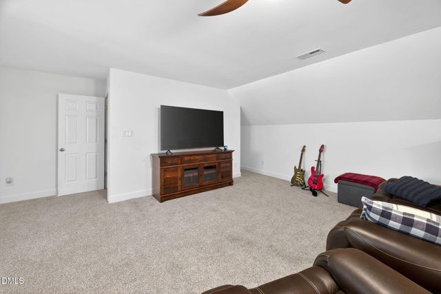 465 Spencers Gate Drive, Youngsville, NC 27596