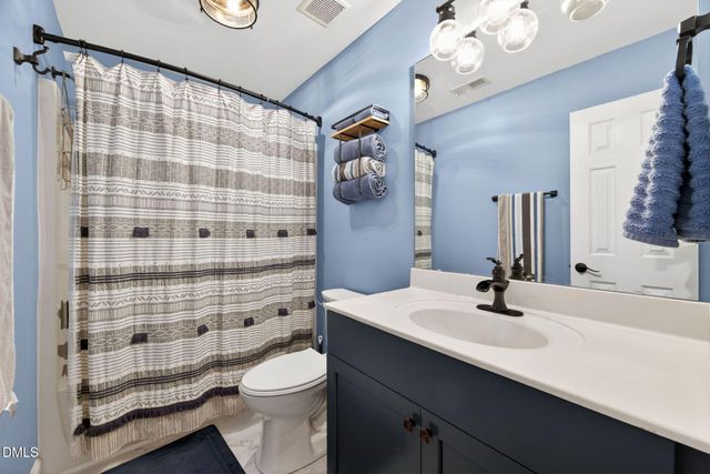465 Spencers Gate Drive, Youngsville, NC 27596